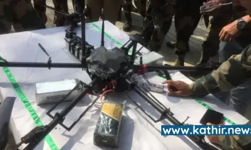 தொடர்ச்சியாக இந்திய எல்லையில் ட்ரோன்கள் மூலம் ஊடுருவும் பாகிஸ்தான் - எல்லையில் பதற்றம்