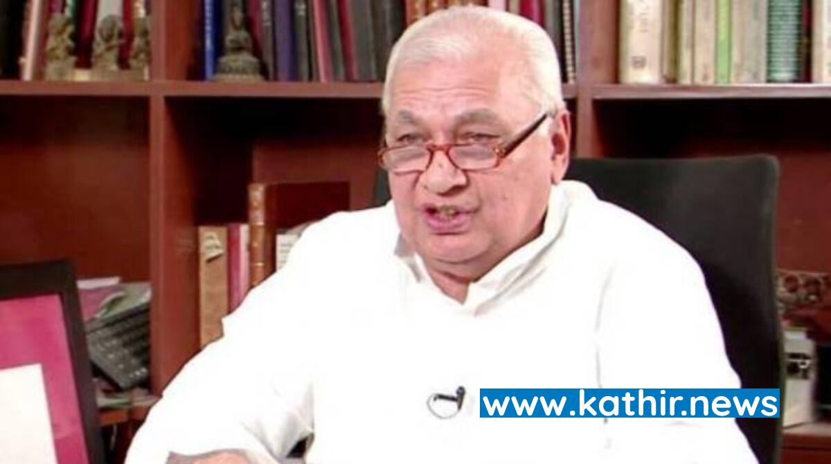 ராஜினாமா செய்யாத ஒன்பது துணை வேந்தர்களுக்கு கேரள கவர்னர் நோட்டீஸ் - கேரளத்தில் உச்சத்தில் அரசு, ஆளுநர் மோதல்