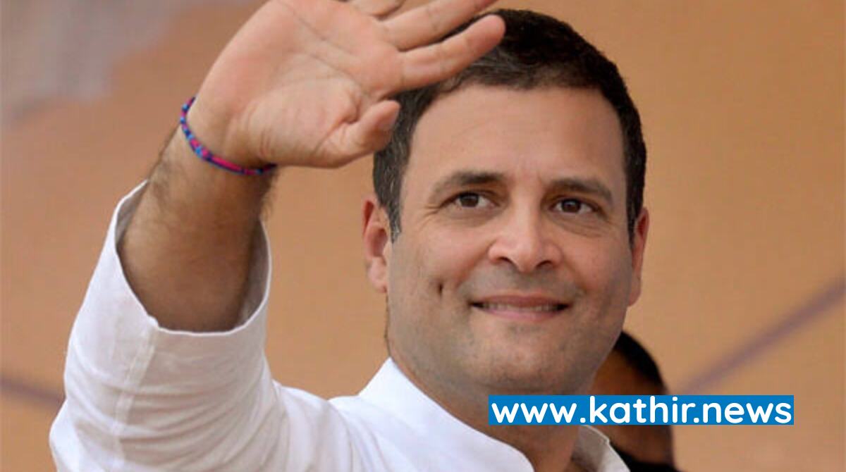 ராகுல் யாத்திரையில் பங்கேற்றவர்களுக்கு வெள்ளி நாணயம், இனிப்புகள் - யாத்திரையில் ஆள் இல்லாத காரணத்தினால் இந்த ஏற்பாடா?