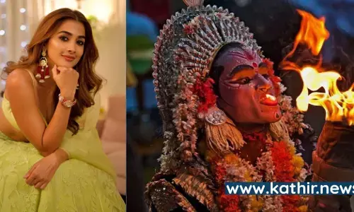 என்னா படம்? சான்ஸே இல்லை! - காந்தாரா திரைப்படத்தை பாராட்டிய பூஜா ஹெக்டே என்னா படம்? சான்ஸே இல்லை! - காந்தாரா திரைப்படத்தை பாராட்டிய பூஜா ஹெக்டே