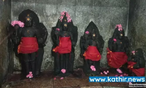 பிதுர் தோஷம் நீக்கும் பஞ்ச பைரவர் பிதுர் தோஷம் நீக்கும் பஞ்ச பைரவர்