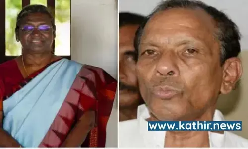 குடியரசுத் தலைவரை உருவக் கேலி செய்த மேற்கு வங்க அமைச்சர்: உடனடியாக தூக்கச் சொல்லும் பா.ஜ.க! குடியரசுத் தலைவரை உருவக் கேலி செய்த மேற்கு வங்க அமைச்சர்: உடனடியாக தூக்கச் சொல்லும் பா.ஜ.க!