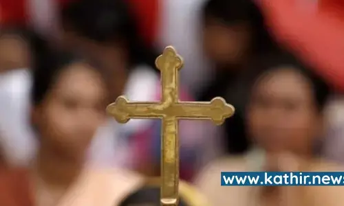 என் பொண்டாட்டி கிறிஸ்டியனா மாற சொல்றா - மனைவி, மாமியார், மதபோதகர் என அனைவர் மீது போலீசில் புகார் அளித்த வாலிபர்