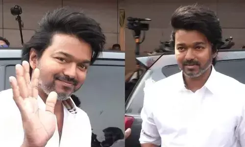 பனையூரில் பிரியாணியுடன் சந்திப்பு - ரசிகர்களை குஷிப்படுத்திய விஜய் பனையூரில் பிரியாணியுடன் சந்திப்பு - ரசிகர்களை குஷிப்படுத்திய விஜய்