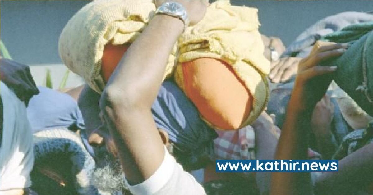 சபரிமலை பக்தர்கள் விமானங்களில் இருமுடி பைகளை எடுத்து செல்ல முடியுமா? சிவில் விமான பாதுகாப்பு சொல்லும் ரூல்ஸ்!