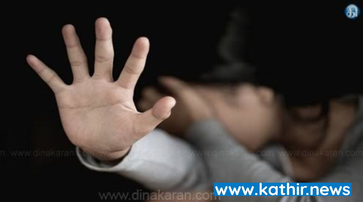 ஓய்.எம்.சி கல்லூரி முதல்வர் ஜார்ஜ் ஆப்ரகாம் மீது பாலியல் புகார் - தொடர் தொல்லையால் மாணவி அவதி!