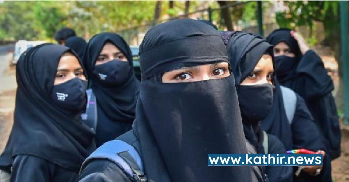 ஹிஜாப் கண்காணிப்பு பிரிவு கலைப்பு - பெண்களின் எதிர் குரலுக்கு அடி பணிந்த ஈரான்!