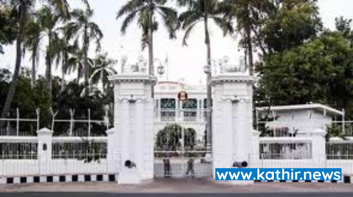 கவர்னர் மாளிகையில் பரபரப்பை ஏற்படுத்திய மர்ம பொருள்