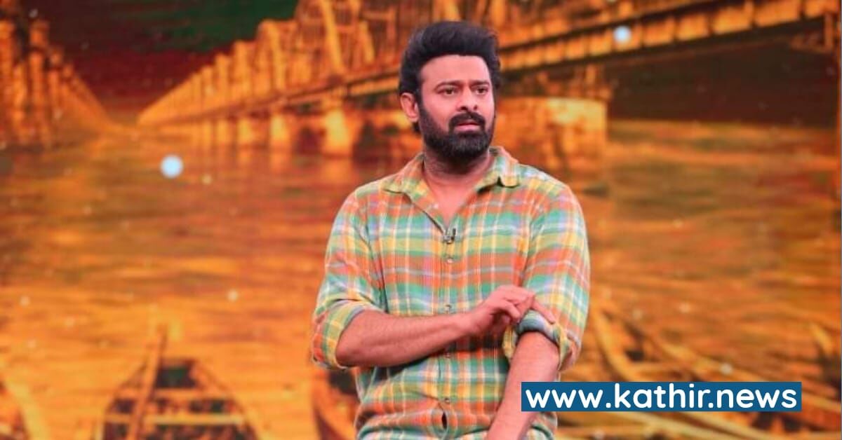 பிரபாஸை வைத்து பிரமாண்ட பான் இந்தியா படம் இயக்கப்போகும் சுகுமார்