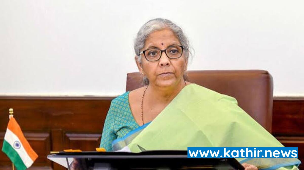 நிதியமைச்சர் நிர்மலா சீதாராமன் மருத்துவமனையில் இருந்து வீடு திரும்பினார்