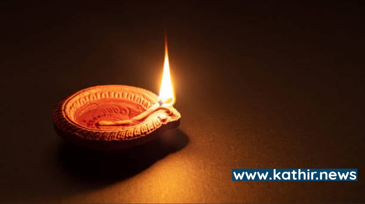 பூஜையறையில் இவையெல்லாம் நிகழ்ந்தால் நல்ல சகுனம்! சாஸ்திரம் சொல்வதென்ன?