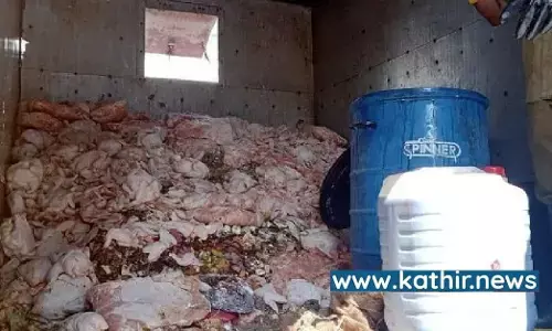 இப்படியும் நடக்குதா? ஹலால் ஹோட்டல்களுக்கு விநியோகிக்க வைக்கப்பட்டிருந்த 500 கிலோ கெட்டுப்போன இறைச்சி பறிமுதல்!