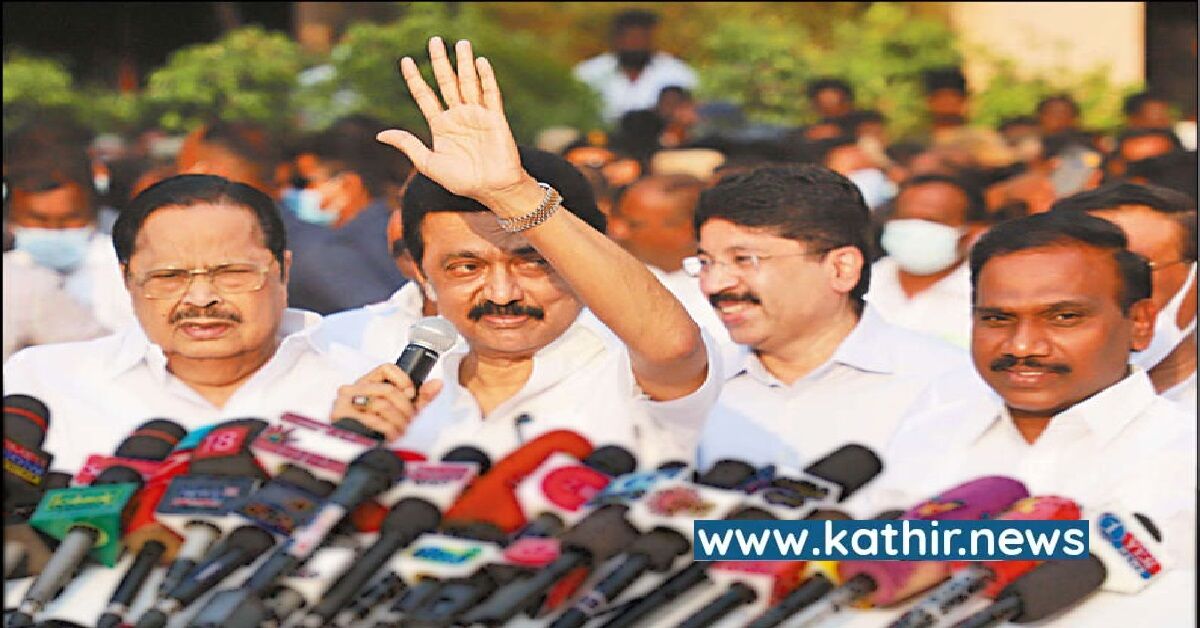 ஸ்டெர்லைட் ஆலை நிர்வாகத்திடம் தி.மு.க அரசியல் தலைவர்கள் பணம் பெற்றனரா?