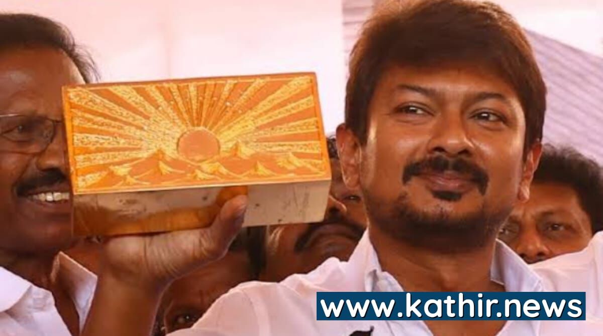 'ஐயா என் நிலத்த உதயநிதி அழைச்சுட்டு வந்து செங்கல் வச்சு பூஜை போட்டு ஆக்கிரமிச்சுட்டாங்க!' - திமுகவிடம் நிலத்தை பறிகொடுத்த அப்பாவி கதறல்