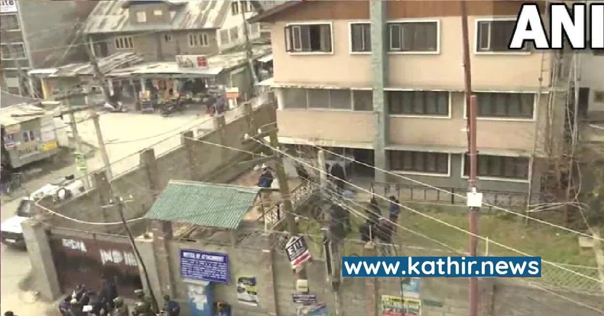 26 பிரிவினைவாத அமைப்புகளின்  மூளை பிடுங்கப்பட்டது: ஹுரியத் அலுவலகத்தை முடக்கியது என்.ஐ.ஏ!