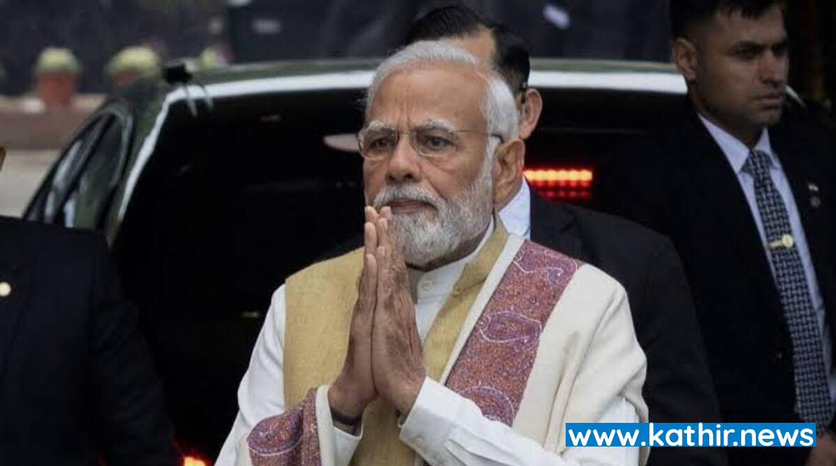 பிரபல உலகத் தலைவர்கள் பட்டியலில் பிரதமர் மோடிக்கு முதல் இடம்