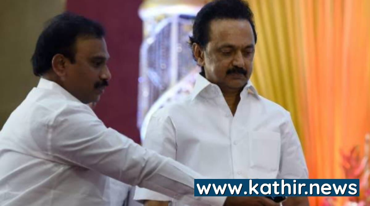 'யார்கிட்ட எங்க திராவிட தலைவன்கிட்டயேவா?' - முதல்வர் ஸ்டாலினை மீண்டும் வம்பில் கோர்த்துவிட்ட ஆ.ராசா!