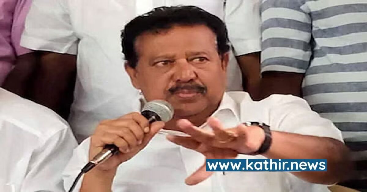 நான் எப்பவுமே இரட்டை இலைதான் - பாட்டி சொன்ன பதிலை கேட்டு ஆடிப்போன திமுக அமைச்சர்!