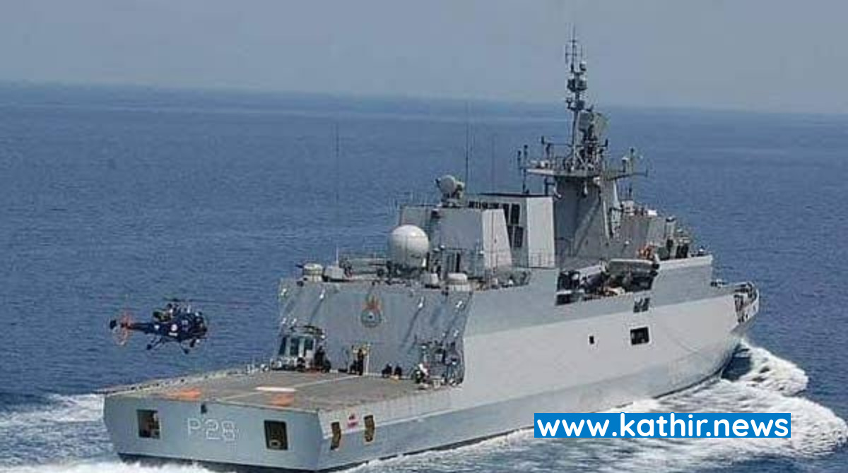 இந்திய இலங்கை கடற்படைகள் கூட்டு போர் பயிற்சி - கொழும்புவில் தொடங்கியது!