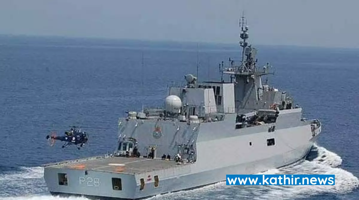 இந்திய இலங்கை கடற்படைகள் கூட்டு போர் பயிற்சி - கொழும்புவில் தொடங்கியது! இந்திய இலங்கை கடற்படைகள் கூட்டு போர் பயிற்சி - கொழும்புவில் தொடங்கியது!