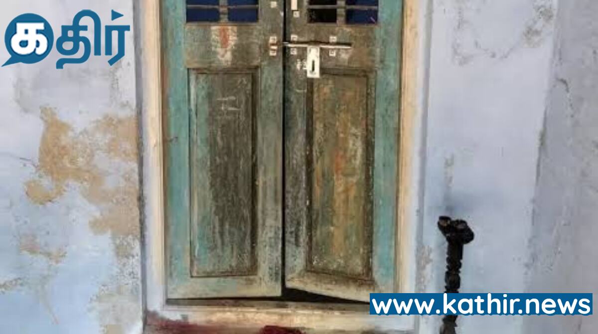 தாரமங்கலத்தில் பெருமாள் கோவில் பூட்டை உடைத்து ஏழு சாமி சிலைகள் திருட்டு!