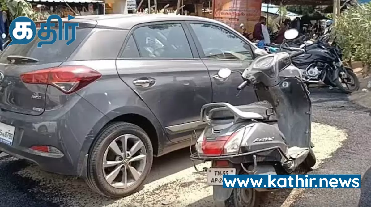 அட இப்படி கூட தார் சாலை அமைக்கலாமா? சமூக வலைதளத்தில் வைரலான செய்தி அட இப்படி கூட தார் சாலை அமைக்கலாமா? சமூக வலைதளத்தில் வைரலான செய்தி