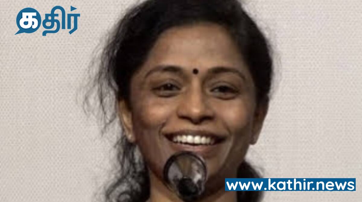 வள்ளுவன் தந்த குறளை வண்ணத்தமிழ் குன்றாத கவிதையாக மாற்றி அசத்திய பெண்மணி!