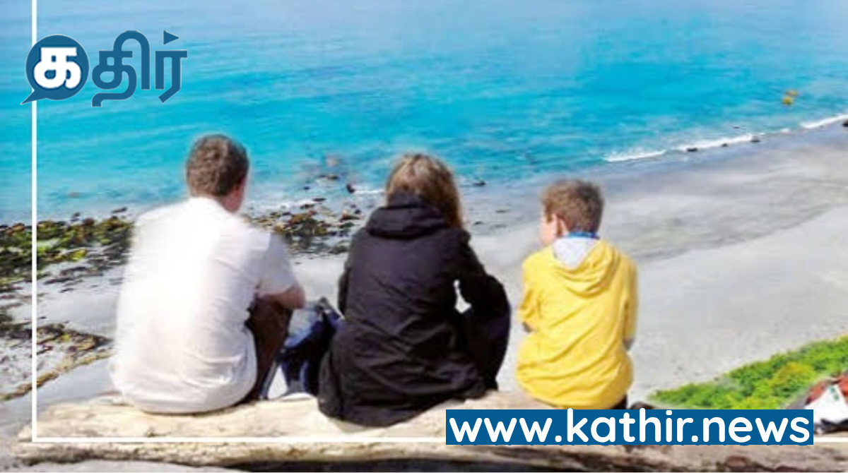 நடந்தால் இன்னிசை ஒலிகளை உருவாக்கும் அதிசய கடற்கரை மணல் - எங்கே உள்ளது அந்த அதிசய மணல்?