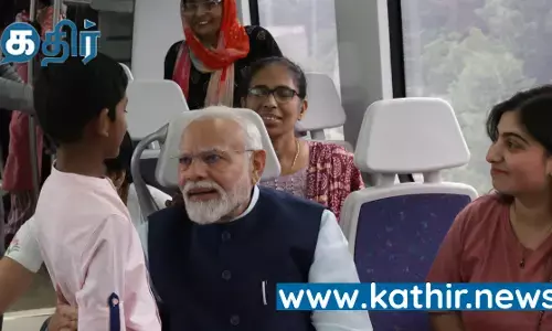 தெலுங்கானா பொதுக்கூட்டத்தில் பிரதமர் நரேந்திர மோடி!