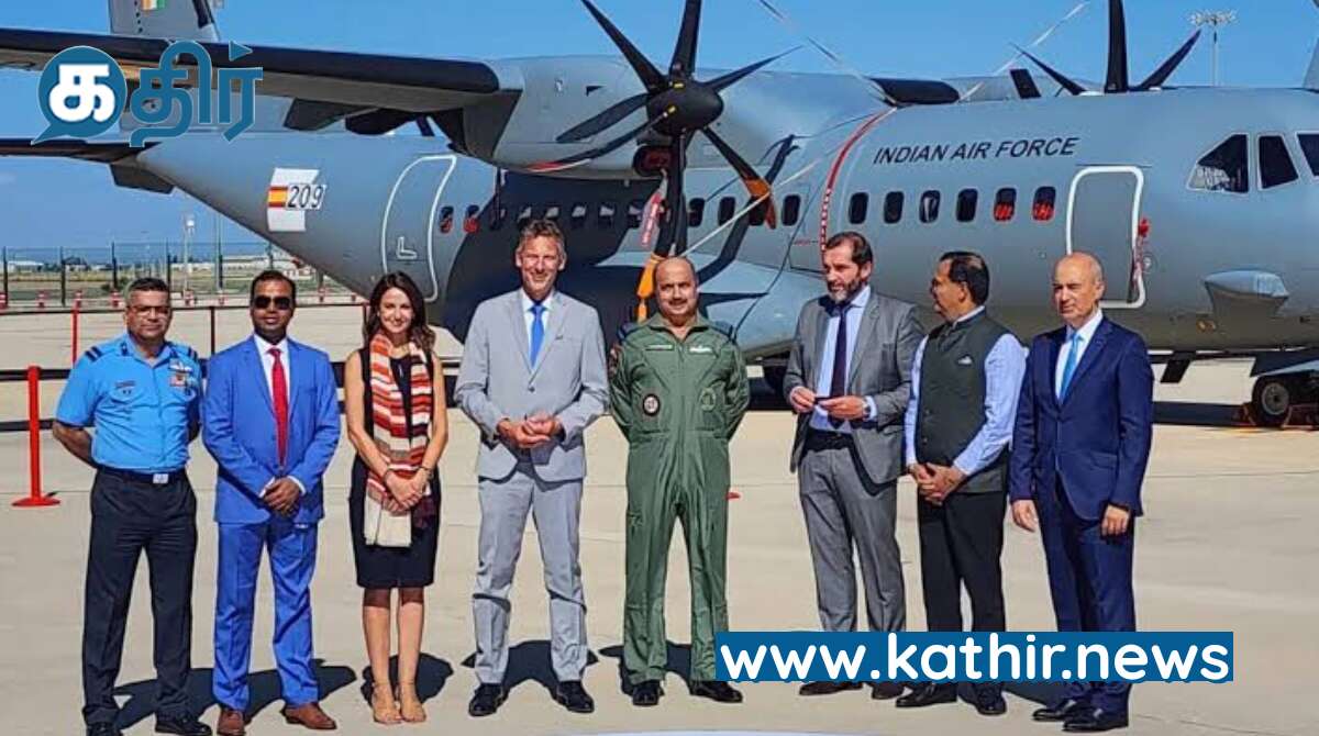 முதலாவது சி- 295 ரக போக்குவரத்து விமானம்: இந்திய விமான படையிடம் ஒப்படைப்பு!