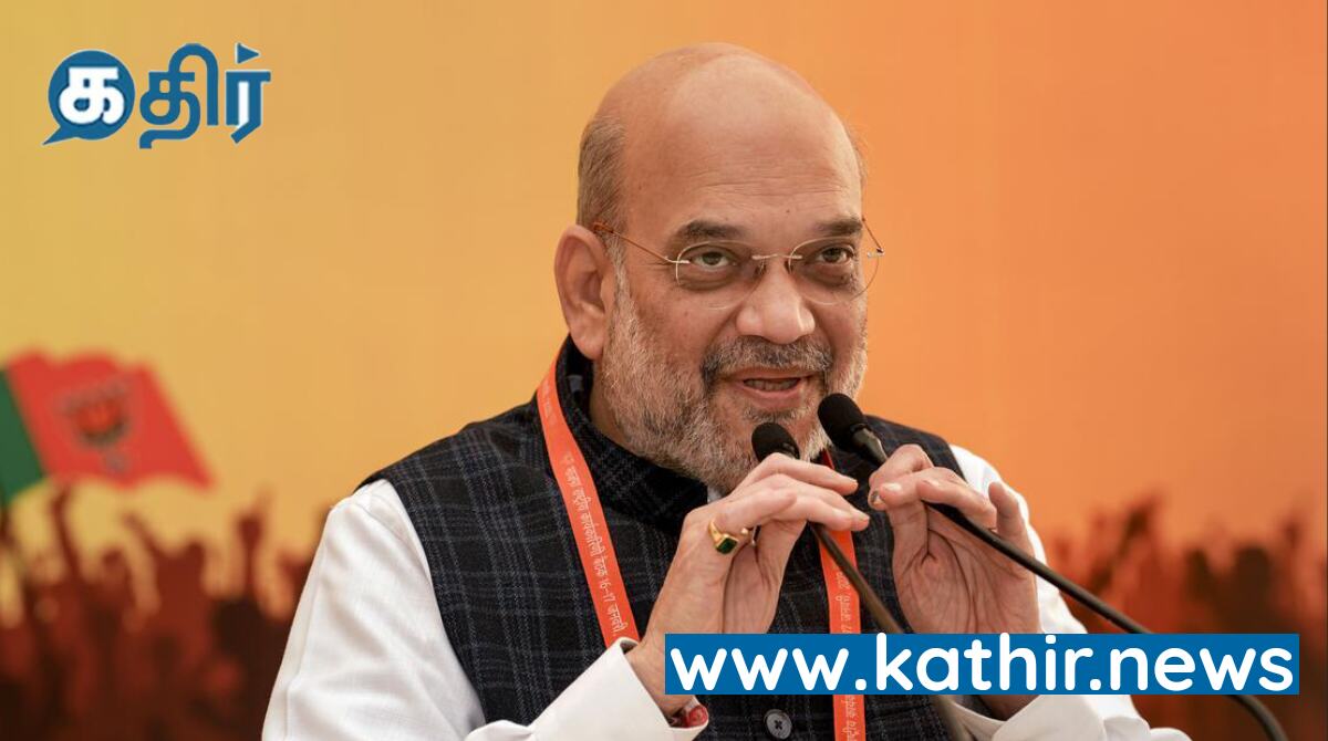 சத்தீஸ்கர் சட்டசபை தேர்தலின் வாக்குறுதிகளை வெளியிட்டார் அமித்ஷா