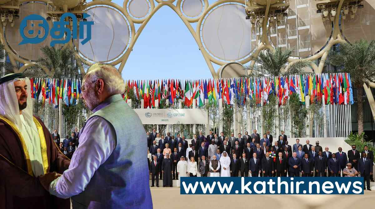 அரசு மரியாதை...! ராஜ உபச்சாரம்....! - அரபு நாட்டில் கெத்துக்காட்டும் மோடி! அடிவயிறு எரியும் இடதுசாரிகள்...