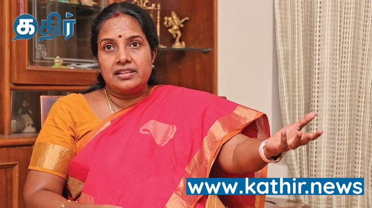 கிறிஸ்துமஸ் விழாவை கொண்டாடும் திராவிட மாடல், தீபாவளி போன்ற இந்துகள் விழாவை புறக்கணிப்பது ஏன்? வானதி சீனிவாசன் கண்டனம்!