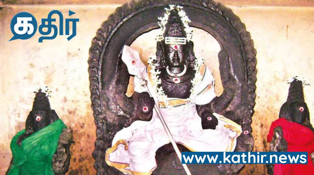அமிர்தகுடம் ஏந்திய அபூர்வ முருகன்!