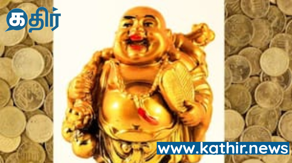 குபேர சிலையை பூஜை அறையில் வைக்க வேண்டிய திசை - தவறாக கூட இந்த திசையில் வைத்து விடாதீர்கள்!