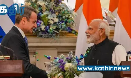 கிரேக்க பிரதமர் - மோடி பேச்சுவார்த்தை : கிரீஸ் இந்தியா வர்த்தகத்தை இரட்டிப்பாக்க தீர்மானம்!