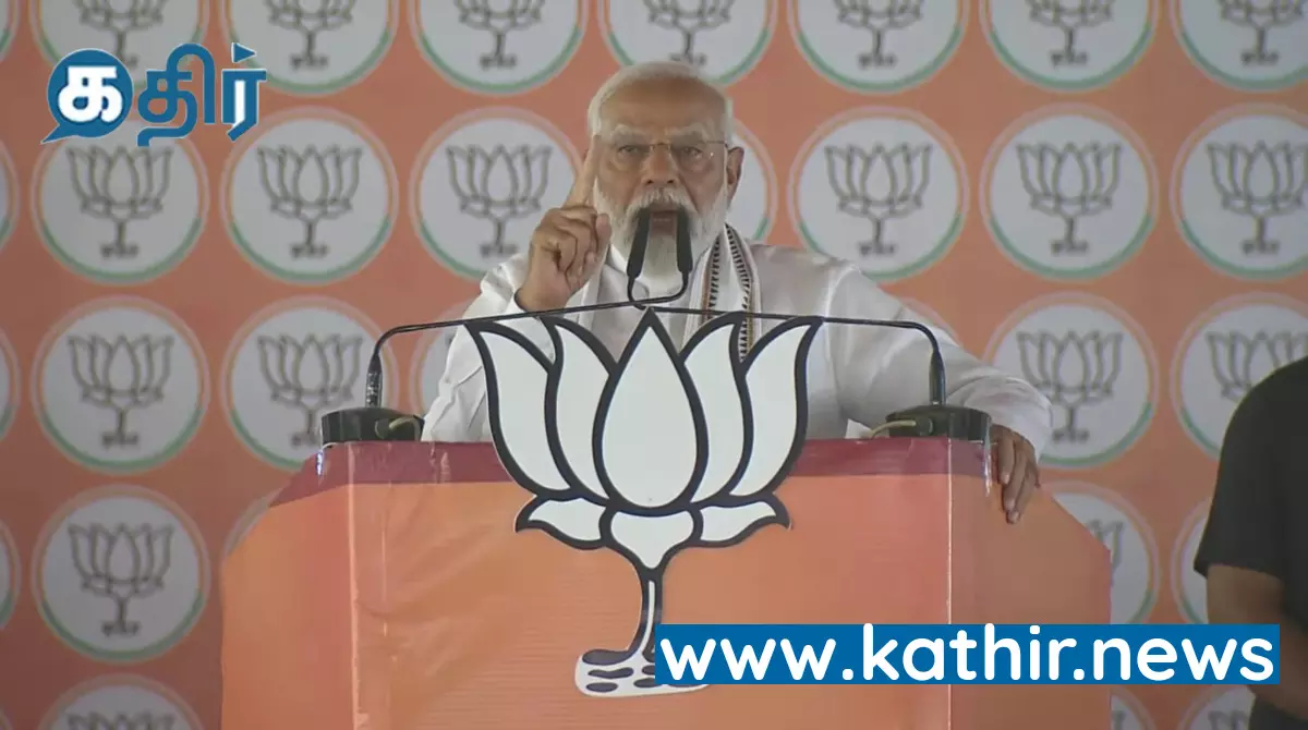இழிவு படுத்திவிட்டு ரகசியமாக தடுப்பூசி போட்டனர் : சமாஜ்வாதி மற்றும் காங்கிரசை விளாசிய பிரதமர் மோடி ...!