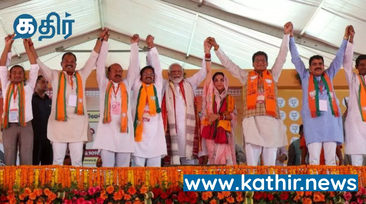 25 லட்சம் பெண்களை லட்சாதிபதிகளாக்குவோம் - ஒடிசாவில் சூளுரைத்த பிரதமர்..!