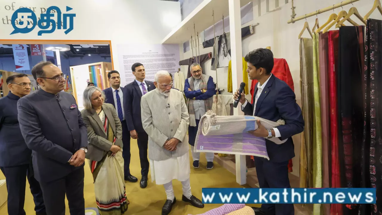 ஜவுளி ஏற்றுமதியில் உலகில் 6 இடத்தில் இருக்கும் இந்தியா:ரூபாய் 9 லட்சம் கோடிக்கு ஏற்றுமதி செய்ய புதிய இலக்கு!