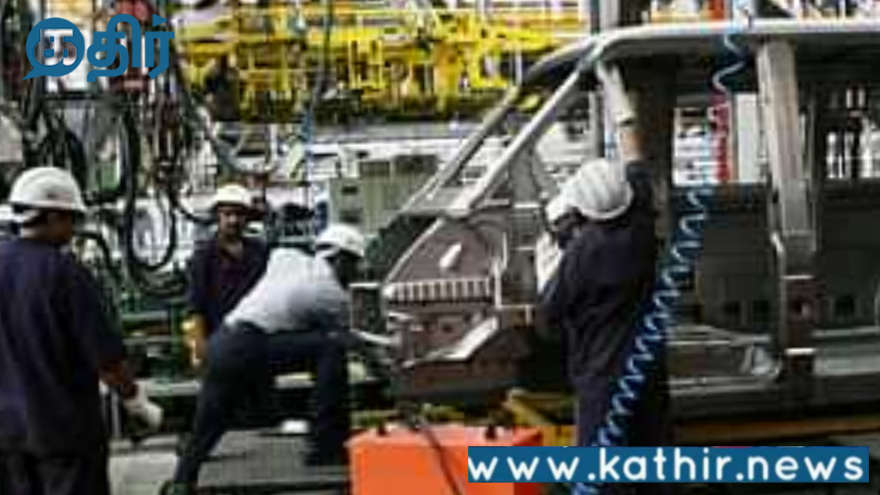 ஆட்டோமொபைல் மற்றும் ஆட்டோ உதிரிபாகங்களுக்கான PLI திட்டத்தின் கீழ் ரூ.25,219 கோடி முதலீடு,38,186 வேலைவாய்ப்புகளை உருவாக்கிய மத்திய அரசு!