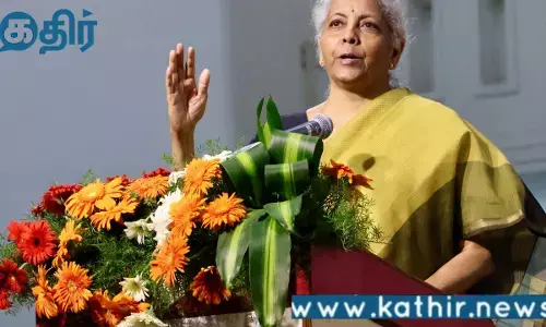 அறிவிப்புகளை அரசியல் ரீதியில் பார்க்காமல் மக்களுக்கு கிடைக்கும் வாய்ப்புகளை பார்க்க வேண்டும்:நிர்மலா சீதாராமன்!