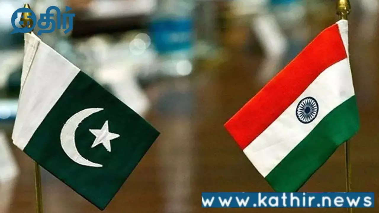 பாகிஸ்தான்-இந்தியா இடையே ஏற்பட்டுள்ள பதற்றத்தால் பெரும் பாதிப்பை சந்திக்க போகும் பாகிஸ்தான் பொருளாதாரம்:மூடிஸ் அறிவிப்பு!