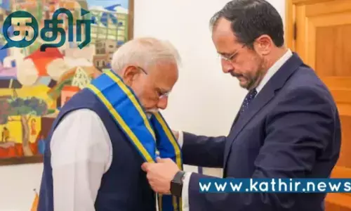 சைப்ரஸின் ‘கிராண்ட் கிராஸ் ஆஃப் தி ஆர்டர் ஆஃப் மாக்காரியோஸ் III’ விருதை பெற்ற பிரதமர் மோடி!