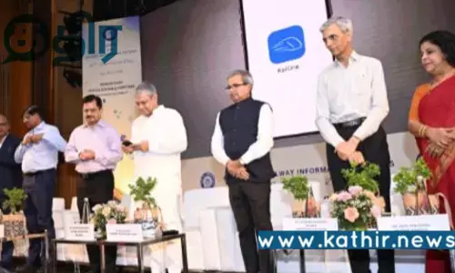 ரயில்ஒன் செயலி: அனைத்து சேவைகளுக்கும் ஒரே இடத்தில் தீர்வு, அசத்தும் மோடி அரசு!