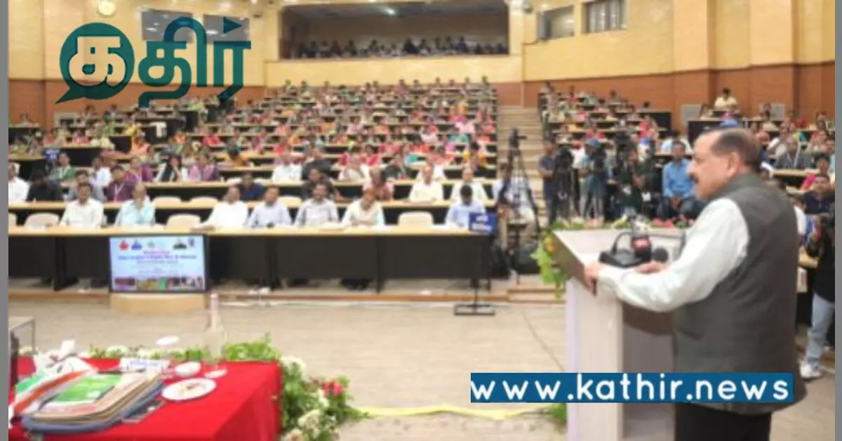 பெண்களால் நடத்தப்படும் 76,000 புத்தொழில்கள்: உறுதுணையாக இருக்கும் மோடி அரசு! பெண்களால் நடத்தப்படும் 76,000 புத்தொழில்கள்: உறுதுணையாக இருக்கும் மோடி அரசு!