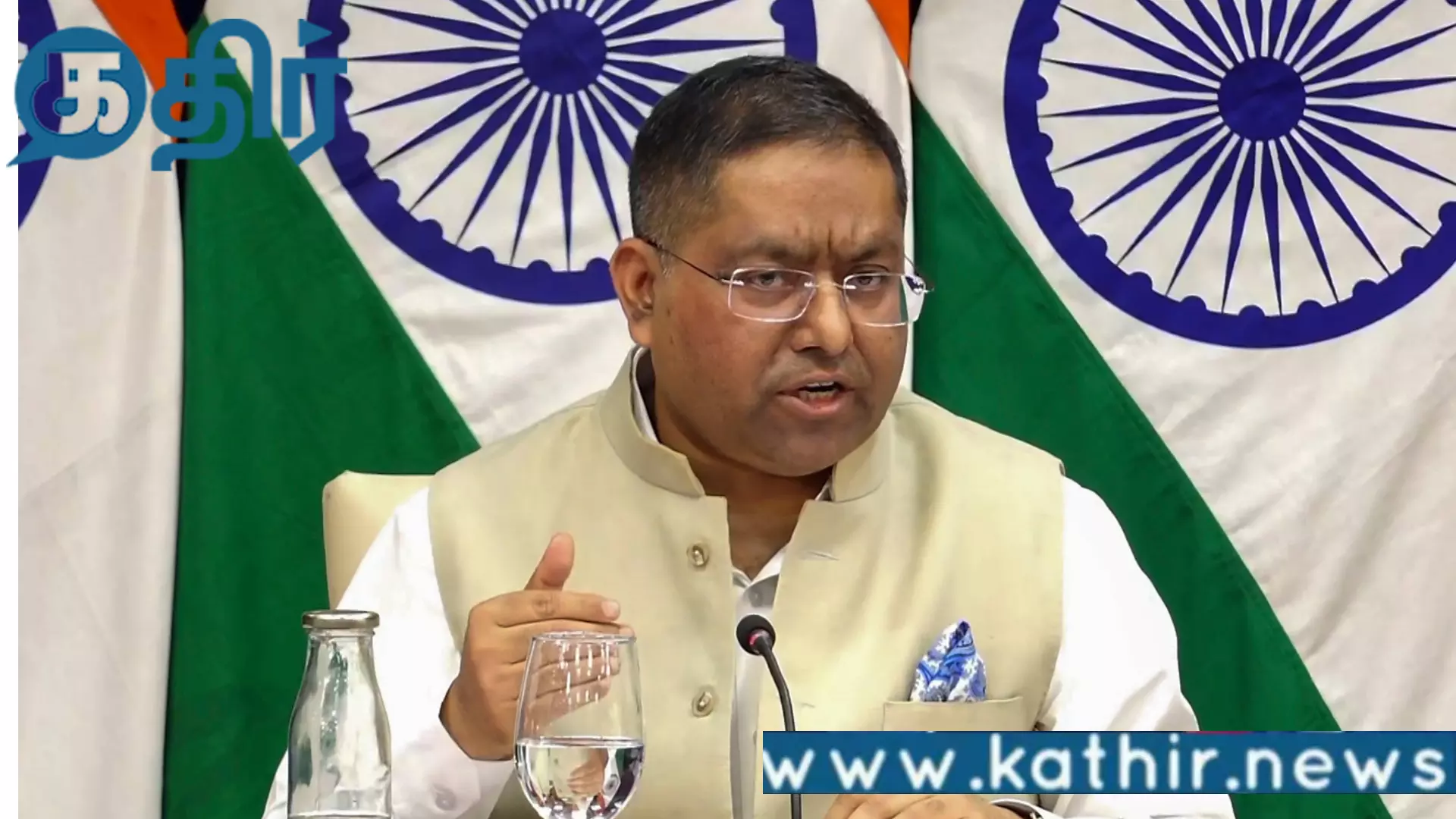 பிராமணர்களை நோக்கி அமெரிக்கா முன்னாள் ஆலோசகர் கூறிய கருத்து!! இந்தியாவின் மறுப்பு!!