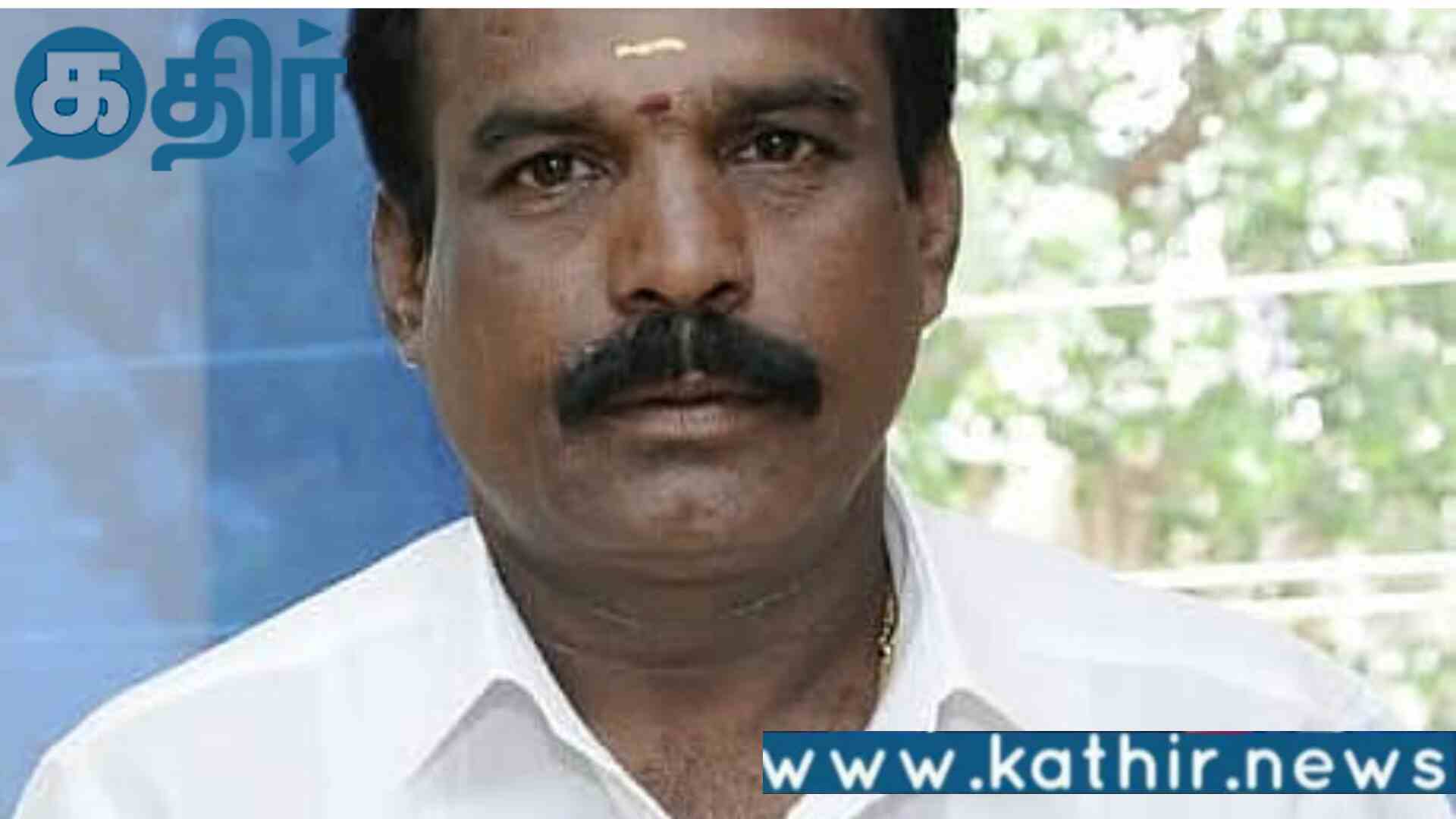 தந்தையுடன் சேர்ந்து இரண்டு மகன்கள் செய்த காரியம்!! மேட்டுப்பாளையத்தில் நடந்த சம்பவம்!!