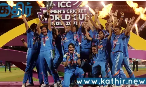 கோடி கோடியாய் கொட்டும் பணம்!! இந்திய மகளிர் அணியினருக்கு குவிந்து வரும் பரிசுகள்!!