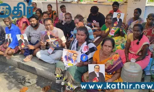 சென்னையில் தூய்மைப் பணியாளர்கள் மற்றும் ஆசிரியர்கள் தொடர் போராட்டம்!!