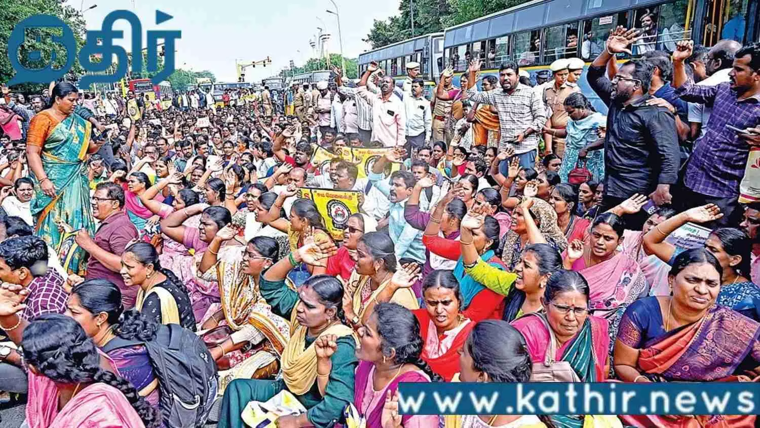 தமிழகத்தில்-தொடரும்-இடைநிலை-ஆசிரியர்கள்-போராட்டம்!!-மாணவர்களின்-கல்வி-பாதிப்பு!!